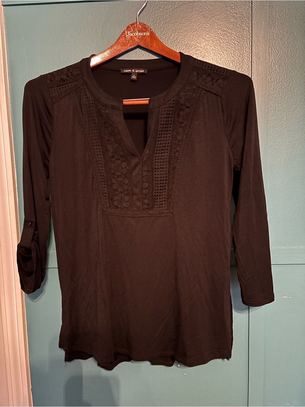 Cable & Gauge Black Embroidered Split-Neck Tunic with adjustable sleeved size M